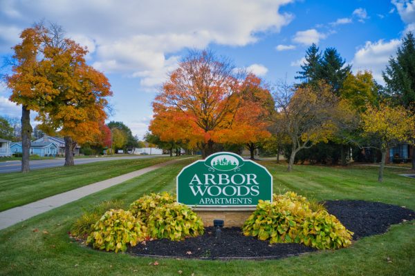Arbor Woods Apartments Entrance